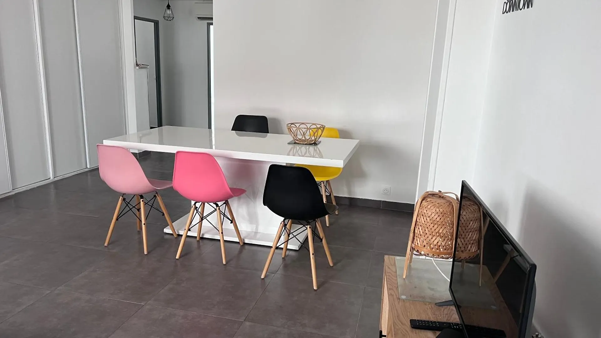 Chambre Cosy Marseille 0*,